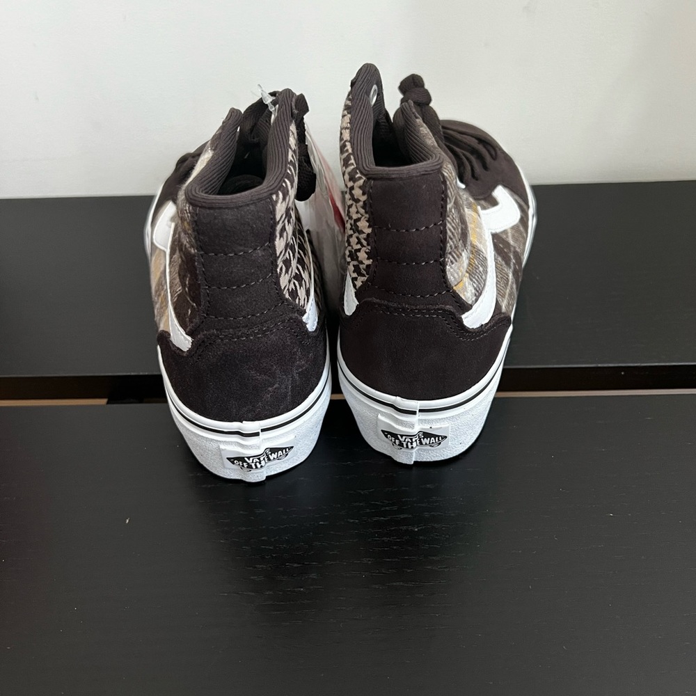 NWT Filmore Hi Pla Shoes in Plaid Mix Brown/White - Picture 5 of 8